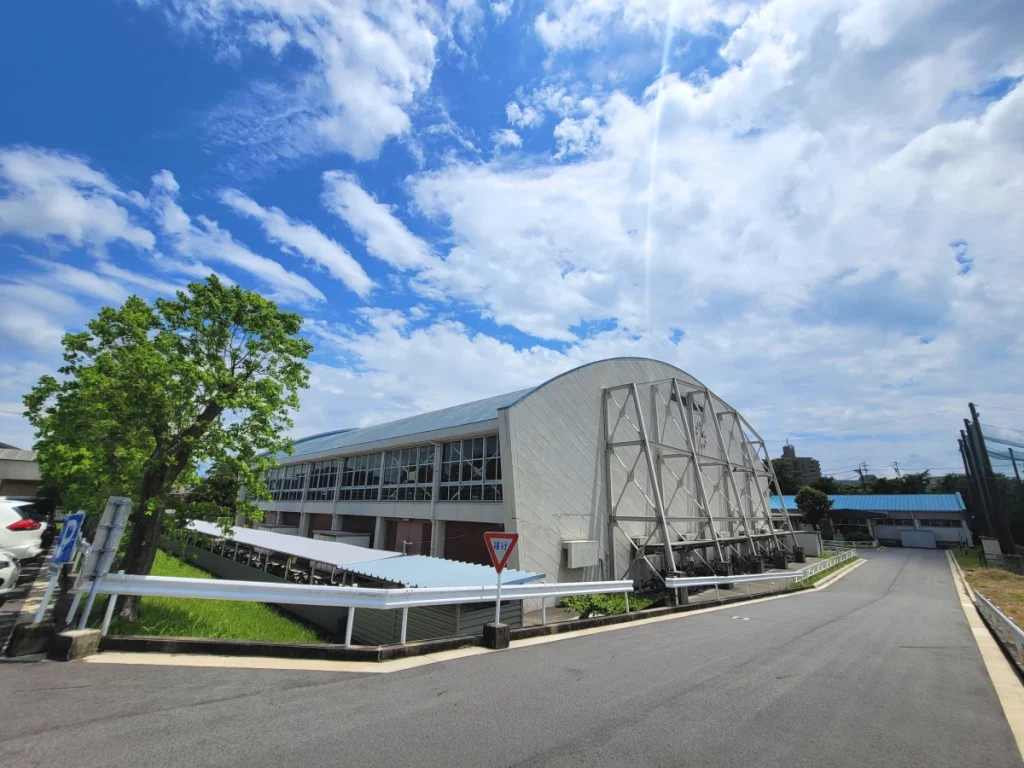 豊田高専 体育館