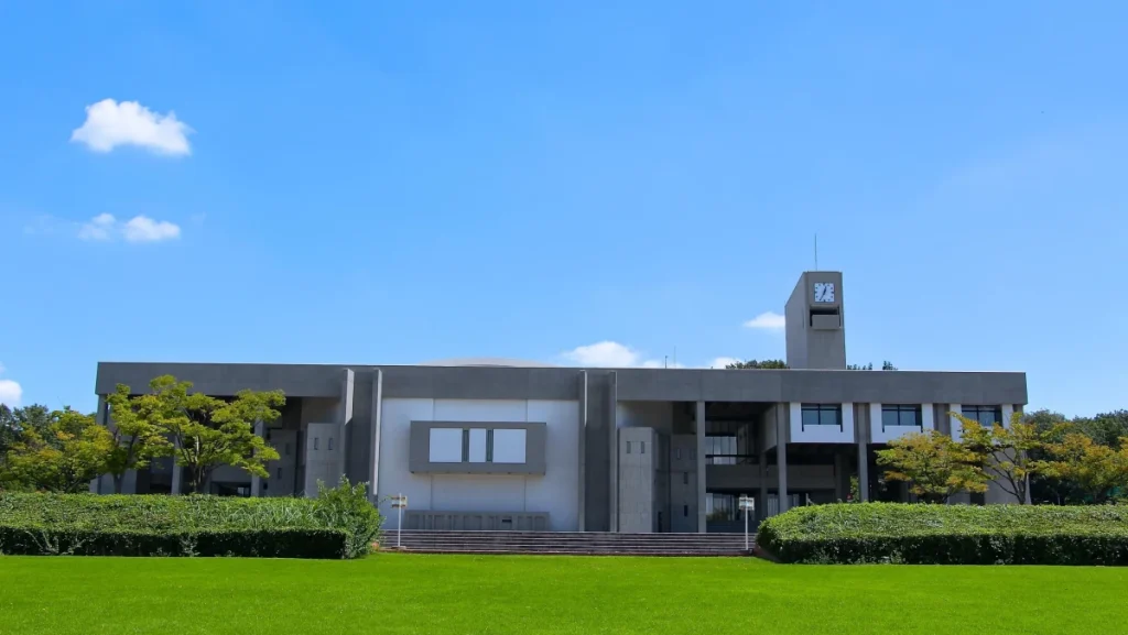 名古屋大学